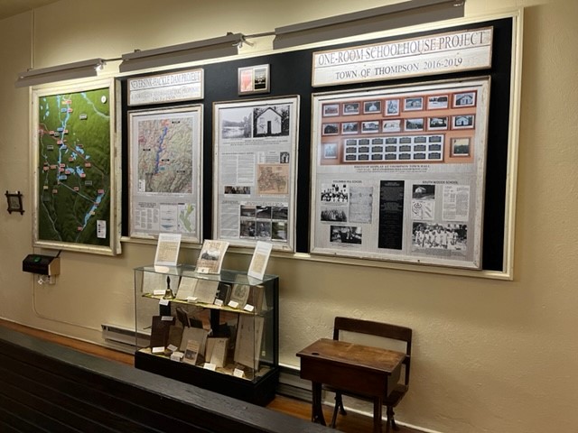 Hackledam and Schoolhouse Exhibit
